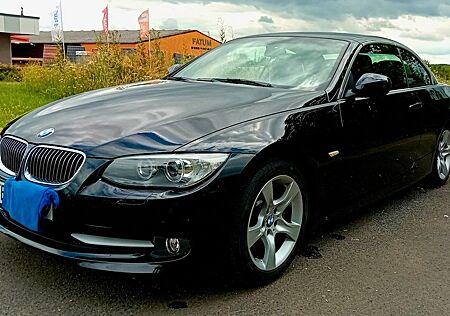 BMW 325i Cabrio - all black - AHK - Soundsystem