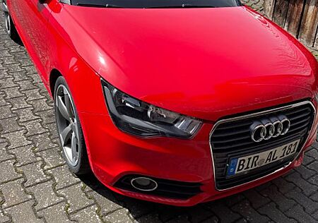 Audi A1 1.6 TDI Attraction Attraction