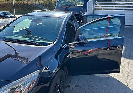 Opel Astra 2.0 CDTI | 160 PS | EZ 06/2010 | TÜV