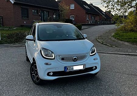 Smart ForFour EQ Navi/Panorama/Batteriezertifikat