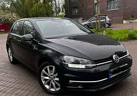 VW Golf Volkswagen 1.6 TDI DSG Join Join