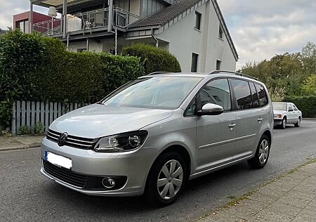 VW Touran Volkswagen 2.0 TDI DSG