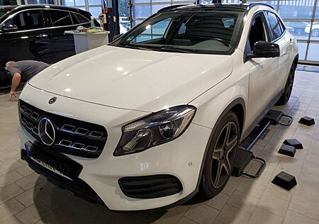 Mercedes-Benz GLA 200 -AMG Pano 360 Distronic ++ siehe Bild2