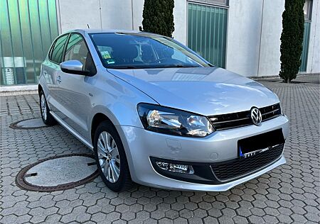 VW Polo Volkswagen Polo1.2 TSI DSG AUTOMATIK ALUF. LIFE NAVI TÜVNeu