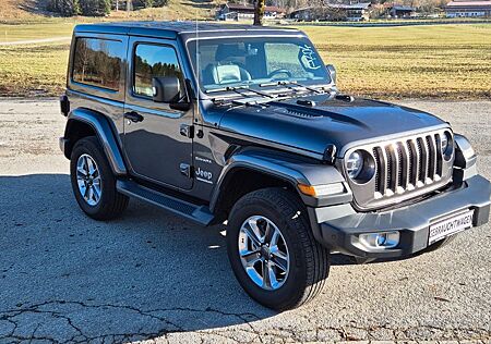 Jeep Wrangler / Unlimited Sahara