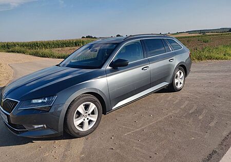 Skoda Superb 2.0 TDI SCR 147kW DSG 4x4 AMBITION CO...