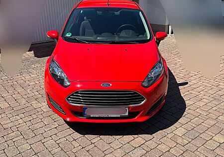 Ford Fiesta 1,0 48kW S/S Champions Edition Champi...