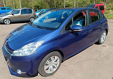 Peugeot 208 1.0 Active Klima, So+WiRä, Zahnriemen neu!
