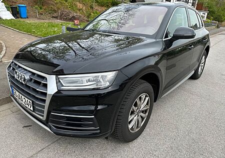 Audi Q5 2.0 TDI S tronic quattro sport *Navi*Leder*