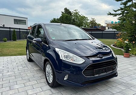 Ford B-Max Titanium