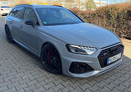 Audi RS4 MASSAGE, HEAD-UP, KERAMIK, GARANTIE, TOP