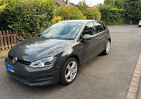 VW Golf Volkswagen 1.2 TSI 63kW BMT Comfortline Variant Co...