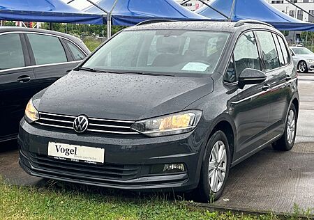 VW Touran Volkswagen Comfortline BMT ACC/7-SITZER/1.Hand!