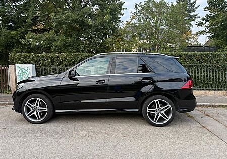 Mercedes-Benz GLE 350 gebraucht kaufen Mercedes-Benz GLE 350 d 4MATIC -AMG-Line