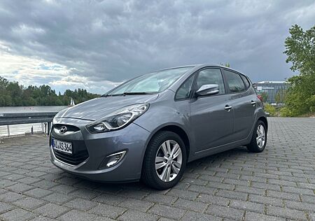 Hyundai ix20 1.6 CRDi Navi/Rückfahrk./AHK/Aluf.