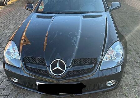 Mercedes-Benz SLK 200 -