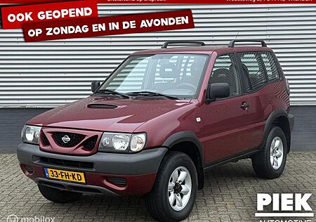 Nissan Terrano 2.4 Comfort 4X4 klima AHK