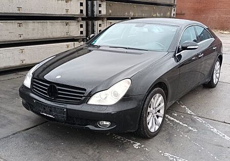 Mercedes-Benz CLS 320 CLS / 350 CDI