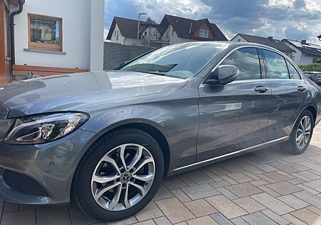 Mercedes-Benz C 200 d -