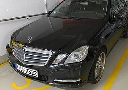 Mercedes-Benz 220 CDI schwarz wenig km