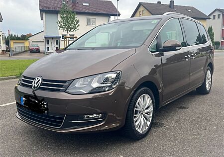 VW Sharan Volkswagen 2.0 TDI DSG 125kW BMotion T Comfortli...