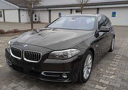 BMW 530d xDrive Touring Automatik Luxury Line
