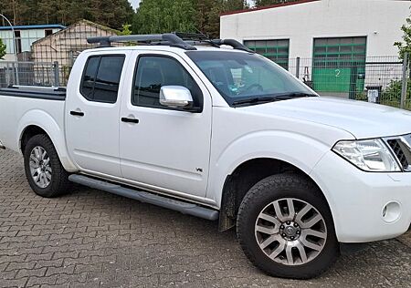 Nissan Navara Double Cap LE V6 4x4
