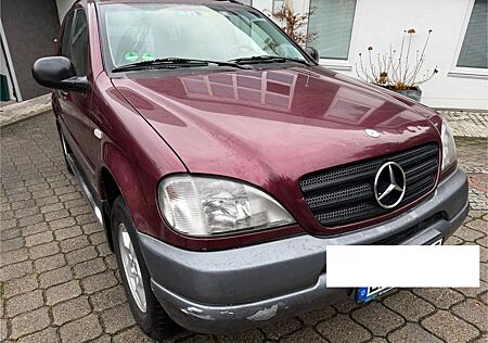 Mercedes-Benz ML 230 aus 1. Hand, AHK, SD