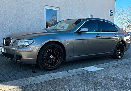 BMW 730d LIMOUSINE TÜV 02/2026 NAVI LEDER