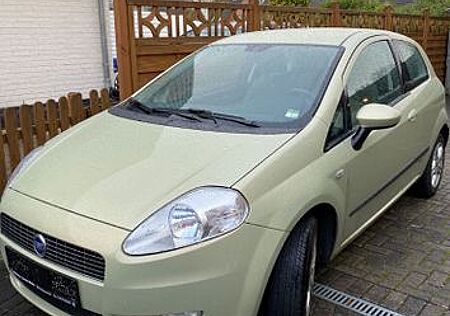 Fiat Grande Punto 1.4 Benzin und Autogas