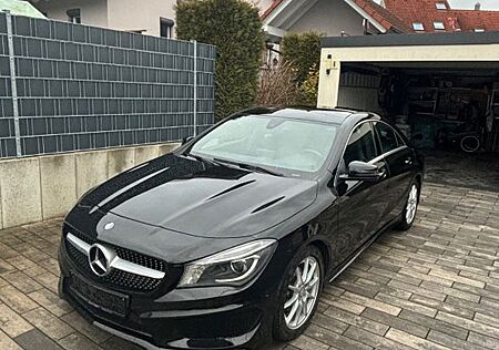 Mercedes-Benz CLA 200 AMG Line AMG Line