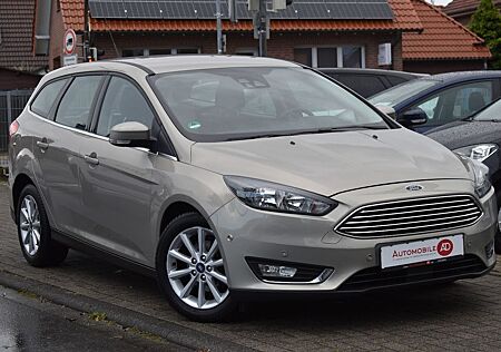Ford Focus Turnier Titanium*Touch*Sitz-HZ*KeyLess*PDC