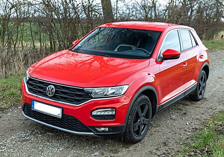VW T-Roc Volkswagen 1.5 TSI mit Sportpaket