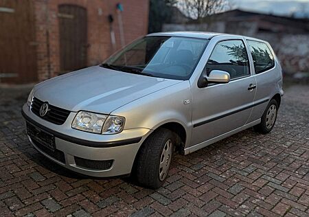 VW Polo Volkswagen 6n 1.0