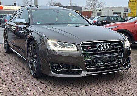 Audi S8 4.0 TFSI quattro