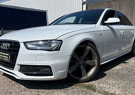 Audi A4 2.0 TFSI NAVI AUTOMATIK SITZHEIZUNG S LINE
