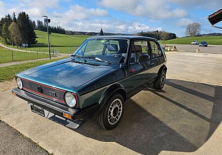 VW Golf Volkswagen 1800 GTI ORIGINAL GUTE ZUSTAND SCHIEBEDACH