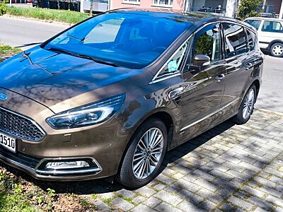 Ford S-Max 2,0 TDCi 132kW 4x4 Vignale PowerShift ...