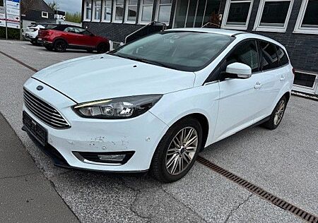 Ford Focus Turnier Titanium