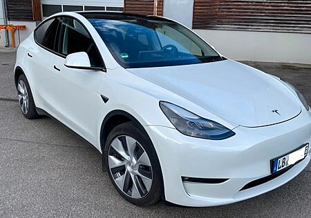 Tesla Model Y Long Range Dual Motor AWD
