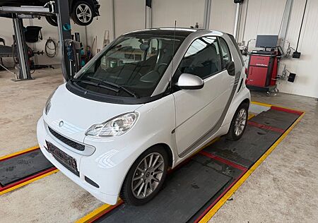 Smart ForTwo coupe Micro Hybrid Drive,Klima,Navi