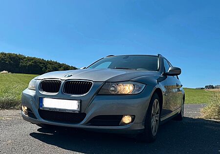 BMW 318i Touring