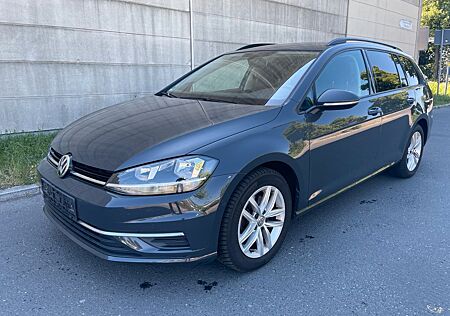 VW Golf Volkswagen VII Variant Comfortline Digital Tacho*Navi*