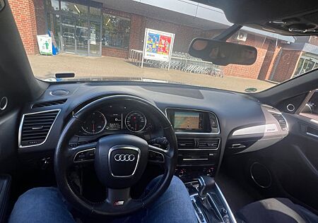 Audi Q5 3.0 TDI DPF S tronic quattro -
