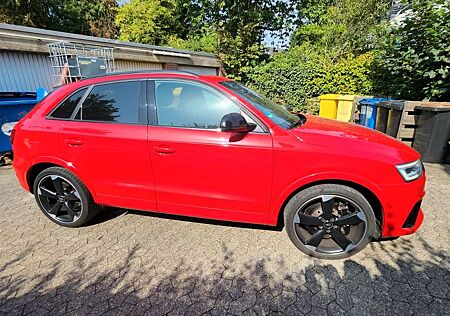 Audi RS Q3 RSQ3 2.5 TFSI performance S tronic quattro p...