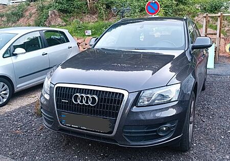 Audi Q5 3.0 TDI S tronic quattro -