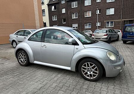 VW New Beetle Volkswagen Lim. 2.0