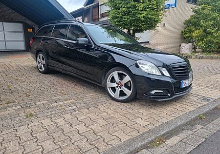 Mercedes-Benz E 250 CDI T BlueEFFICIENCY AVANTGARDE AVANTGARDE