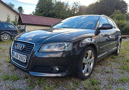 Audi A3 Sportback 2.0 TDI Ambition quattro