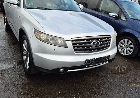 Infiniti FX .35 * 4X4 AUTOM LEDER EL- GSD KLIMAAUTOMATIK